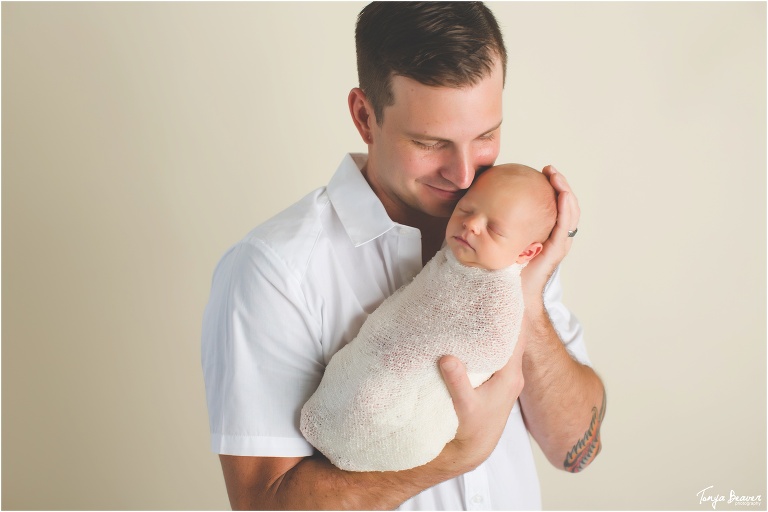 jacksonville newborn photographer; jacksonville newborn photography; jacksonville maternity photography; tonya beaver photography; JACKSONVILLE BEACH NEWBORN PHOTOGRAPHY; JACKSONVILLE BEACH NEWBORN PHOTOGRAPHER; 