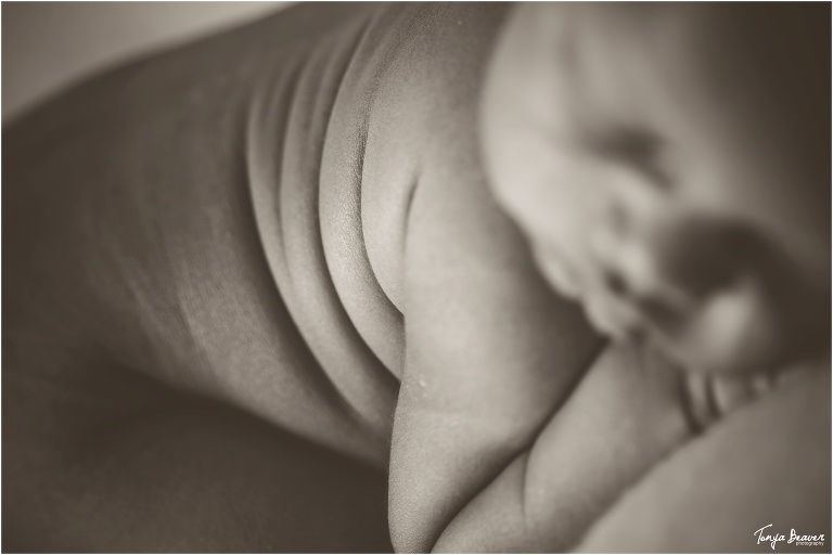 jacksonville newborn photography; jacksonville baby photos; ponte vedra newborn photography; jacksonville photographer; tonya beaver photography; Jacksonville Newborn Photography; JACKSONVILLE BEACH NEWBORN PHOTOGRAPHY; 