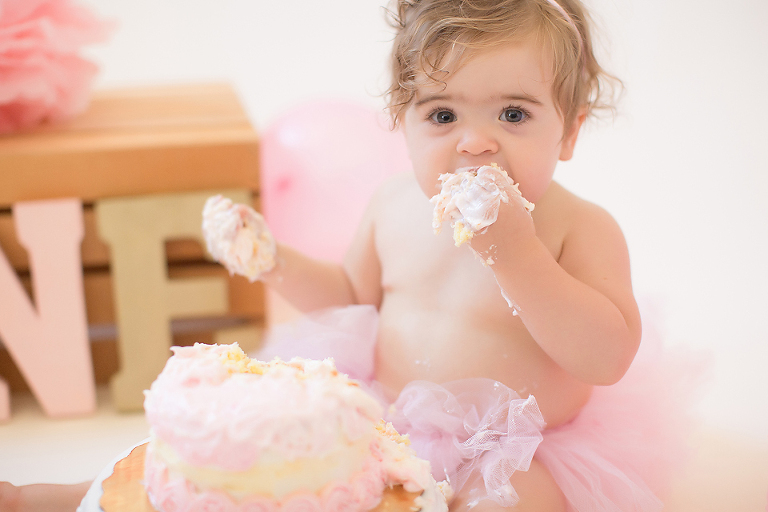 JACKSONVILLE CAKE SMASH PHOTOGRAPHY; JACKSONVILLE ONE YEAR PHOTOS; TONYA BEAVER PHOTOGRAPHY; JACKSONVILLE ONE YEAR PHOTOGRAPHY; JACKSONVILLE ONE YEAR PHOTOGRAPHER; JACKSONVILLE ONE YEAR PHOTOS; JACKSONVILLE CAKE SMASH PHOTOGRAPHER; JACKSONVILLE CAKE SMASH PHOTOS; JACKSONVILLE CAKE SMASH PICTURES; 
