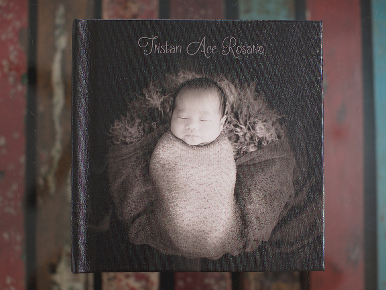 JACKSONVILLE BEACH NEWBORN PHOTOGRAPHY; JACKSONVILLE BEACH NEWBORN PHOTOGRAPHER; JACKSONVILLE BEACH NEWBORN PHOTOS; JACKSONVILLE BEACH NEWBORN PICTURES; PHOTO ALBUMS; NEWBORN PHOTOGRAPHY ALBUM; TONYA BEAVER PHOTOGRAPHY; 