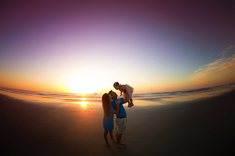 ATLANTIC BEACH FAMILY PHOTOS; ATLANTIC BEACH FAMILY PHOTOGRAPHY; ATLANTIC BEACH FAMILY PHOTOGRAPHER, ATLANTIC BEACH FAMILY PICTURES; TONYA BEAVER PHOTOGRAPHY;