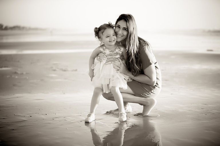 ATLANTIC BEACH FAMILY PHOTOS; ATLANTIC BEACH FAMILY PHOTOGRAPHY; ATLANTIC BEACH FAMILY PHOTOGRAPHER, ATLANTIC BEACH FAMILY PICTURES; TONYA BEAVER PHOTOGRAPHY;