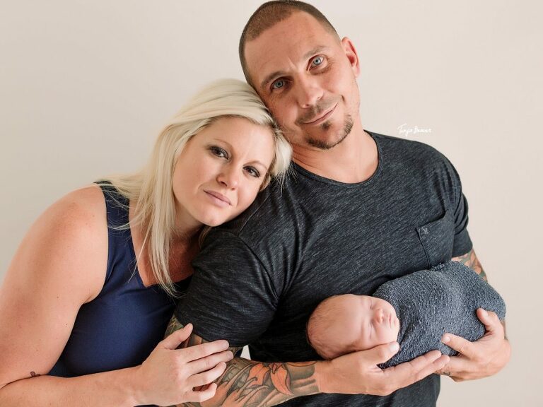 JACKSONVILLE NEWBORN PHOTOS; JACKSONVILLE NEWBORN PHOTOGRAPHY; JACKSONVILLE NEWBORN PHOTOGRAPHER; JACKSONVILLE NEWBORN PICTURES; TONYA BEAVER PHOTOGRAPHY; TATTOOS AND NEWBORNS; 