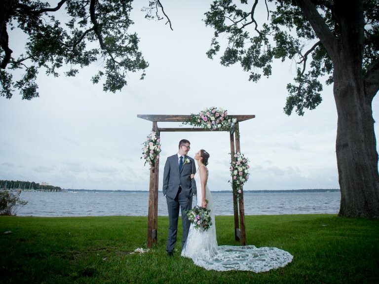JACKSONVILLE WEDDING PHOTOGRAPHY; NAS JACKSONVILLE OFFICERS CLUB WEDDING PHOTOGRAPHY; JACKSONVILLE WEDDING PHOTOGRAPHER; NAS JACKSONVILLE OFFICERS CLUB WEDDING PHOTOGRAPHER; JACKSONVILLE WEDDING PHOTOS; NAS JACKSONVILLE OFFICERS CLUB WEDDING PHOTOS; JACKSONVILLE WEDDING PICTURES; NAS JACKSONVILLE OFFICERS CLUB WEDDING PICTURES; River Cove Catering and Conference Center (Officer Club); Navy Gateway Inn and Suites; NAVY GATEWAY WEDDING PHOTOS; NAS JACKSONVILLE WEDDING PHOTOS; NAVAL AIR STATION WEDDINGS PHOTOS;  NAVY WEDDING PHOTOS; NAVY WEDDING PICTURES; NAVY WEDDING PHOTOGRAPHY; NAVY WEDDING PHOTOGRAPHER; 
