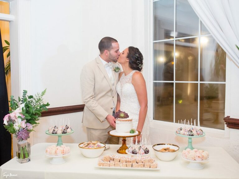 Casa Marina Wedding Photographer; Casa Marina Wedding Photography; casa marina wedding Photos; Casa Marina Wedding Pictures; Jacksonville Beach Wedding Photography; Jacksonville Beach Wedding Photographer, Jacksonville Beach Wedding Photos; Jacksonville Beach Wedding Pictures; Tonya Beaver Photography; Casa Marina Hotel; Casa Marina Hotel and Restaurant; jacksonville photographers; photographer jacksonville fl; Alley Cakes;
