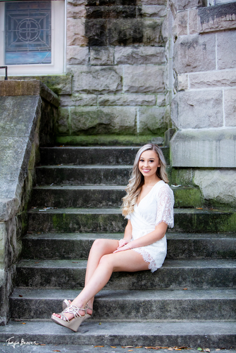 JACKSONVILLE SENIOR PHOTOS; JACKSONVILLE SENIOR PICTURES; JACKSONVILLE SENIOR PHOTOGRAPHY; JACKSONVILLE SENIOR PHOTOGRAPHER; DOWNTOWN JACKSONVILLE SENIOR PHOTOS; JACKSONVILLE PHOTOGRAPHER; TONYA BEAVER PHOTOGRAPHY; Jacksonville Senior Photography; Downtown Jacksonville Florida; JACKSONVILLE GRADUATION PHOTOS; JACKSONVILLE GRADUATION PICTURES; JACKSONVILLE GRADUATION PHOTOGRAPHY; JACKSONVILLE GRADUATION PHOTOGRAPHER; DOWNTOWN JACKSONVILLE GRADUATION PHOTOS; DOWNTOWN JACKSONVILLE GRADUATION PICTURES; DOWNTOWN JACKSONVILLE GRADUATION PHOTOGRAPHY; DOWNTOWN JACKSONVILLE GRADUATION PHOTOGRAPHER; 