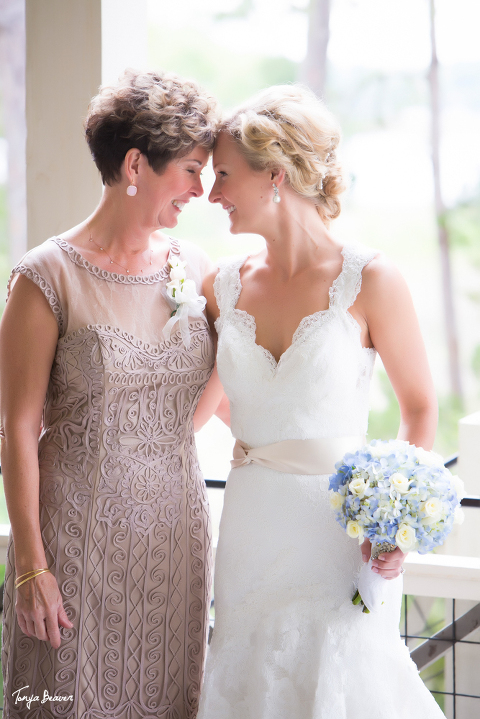 Oyster Bay Yacht Club; Oyster Bay Wedding; Oyster Bay Wedding Photographer; Amelia Island Wedding Photographer; Fernandina Beach Wedding Photographer; Oyster Bay; jacksonville wedding photographer; tonya beaver photography; amelia island weddings; jacksonville weddings; OYSTER BAY YACHT CLUB WEDDING PHOTOGRAPHY; AMELIA ISLAND WEDDING PHOTOGRAPHY; OYSTER BAY YACHT CLUB WEDDING PHOTOS; AMELIA ISLAND WEDDING PHOTOS; OYSTER BAY YACHT CLUB WEDDING PICTURES; AMELIA ISLAND WEDDING PICTURES; 