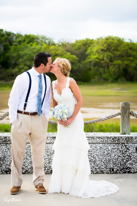 Oyster Bay Yacht Club; Oyster Bay Wedding; Oyster Bay Wedding Photographer; Amelia Island Wedding Photographer; Fernandina Beach Wedding Photographer; Oyster Bay; jacksonville wedding photographer; tonya beaver photography; amelia island weddings; jacksonville weddings; OYSTER BAY YACHT CLUB WEDDING PHOTOGRAPHY; AMELIA ISLAND WEDDING PHOTOGRAPHY; OYSTER BAY YACHT CLUB WEDDING PHOTOS; AMELIA ISLAND WEDDING PHOTOS; OYSTER BAY YACHT CLUB WEDDING PICTURES; AMELIA ISLAND WEDDING PICTURES; 