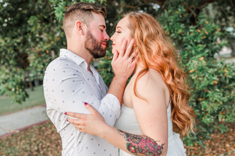 TREATY OAK ENGAGEMENT PHOTOGRAPHY, ALLIE + TRAE