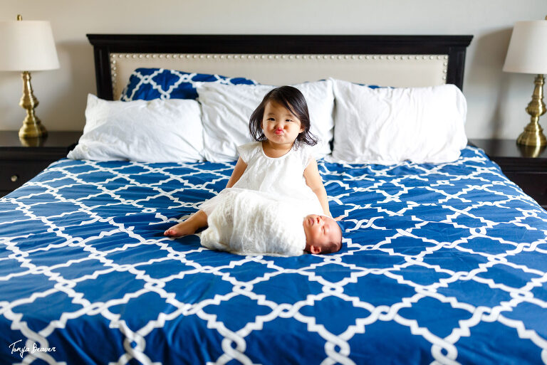 GAINESVILLE LIFESTYLE NEWBORN PHOTOGRAPHER; JACKSONVILLE LIFESTYLE NEWBORN PHOTOGRAPHER; GAINESVILLE LIFESTYLE NEWBORN PHOTOGRAPHY; GAINESVILLE LIFESTYLE NEWBORN PHOTOS; GAINESVILLE LIFESTYLE NEWBORN PICTURES; JACKSONVILLE LIFESTYLE NEWBORN PHOTOGRAPHY; JACKSONVILLE LIFESTYLE NEWBORN PHOTOS; JACKSONVILLE LIFESTYLE NEWBORN PICTURES; TONYA BEAVER PHOTOGRAPHY; 