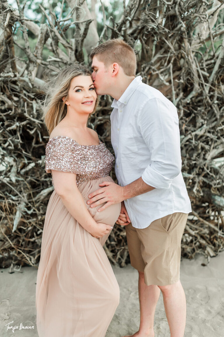 LITTLE TALBOT ISLAND MATERNITY PHOTOGRAPHY; LITTLE TALBOT ISLAND MATERNITY PHOTOGRAPHER; LITTLE TALBOT ISLAND MATERNITY PHOTOS; LITTLE TALBOT ISLAND MATERNITY PICTURES; DRIFTWOOD BEACH MATERNITY PHOTOS; DRIFTWOOD BEACH MATERNITY PICTURES; DRIFTWOOD BEACH MATERNITY PHOTOGRAPHER; DRIFTWOOD BEACH MATERNITY PHOTOGRAPHY; Jacksonville Maternity Photography; Jacksonville Maternity Photographer; Jacksonville Maternity Photos; Jacksonville Maternity Pictures; Tonya Beaver Photography; jacksonville photographers; photographer jacksonville fl;