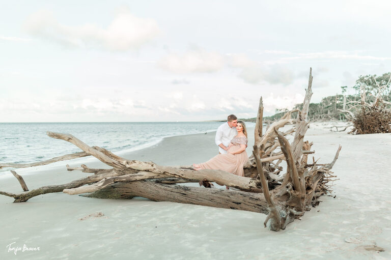LITTLE TALBOT ISLAND MATERNITY PHOTOGRAPHY; LITTLE TALBOT ISLAND MATERNITY PHOTOGRAPHER; LITTLE TALBOT ISLAND MATERNITY PHOTOS; LITTLE TALBOT ISLAND MATERNITY PICTURES; DRIFTWOOD BEACH MATERNITY PHOTOS; DRIFTWOOD BEACH MATERNITY PICTURES; DRIFTWOOD BEACH MATERNITY PHOTOGRAPHER; DRIFTWOOD BEACH MATERNITY PHOTOGRAPHY; Jacksonville Maternity Photography; Jacksonville Maternity Photographer; Jacksonville Maternity Photos; Jacksonville Maternity Pictures; Tonya Beaver Photography; jacksonville photographers; photographer jacksonville fl;