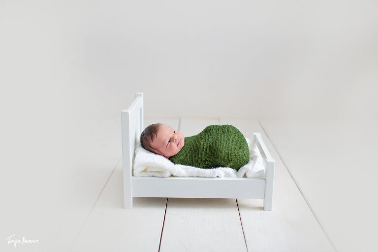 JACKSONVILLE NEWBORN PHOTOGRAPHY; JACKSONVILLE BABY PHOTOGRAPHER; JACKSONVILLE NEWBORN PHOTOGRAPHER; JACKSONVILLE BABY PHOTOGRAPHY; JACKSONVILLE NEWBORN PHOTOS; JACKSONVILLE BABY PHOTOS; JACKSONVILLE BABY PHOTOGRAPHY; JACKSONVILLE NEWBORN PICTURES; JACKSONVILLE BABY PICTURES; TONYA BEAVER PHOTOGRAPHY;