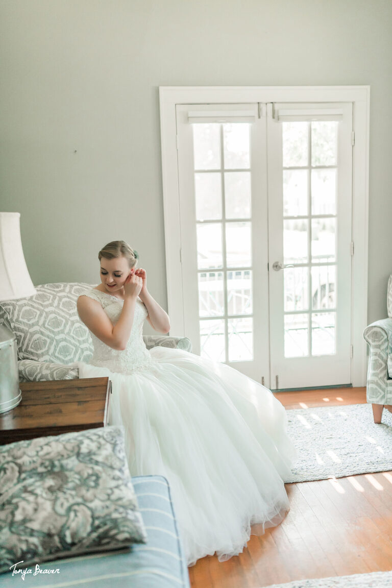 WHITE ROOM WEDDING PHOTOS;  ST AUGUSTINE WEDDING PHOTOS; WHITE ROOM WEDDING PHOTOGRAPHY;  ST AUGUSTINE WEDDING PHOTOGRAPHY; WHITE ROOM WEDDING PHOTOGRAPHER;  ST AUGUSTINE WEDDING PHOTOGRAPHER;  WHITE ROOM WEDDING PICTURES; ST AUGUSTINE WEDDING PICTURES; TONYA BEAVER PHOTOGRAPHY; 