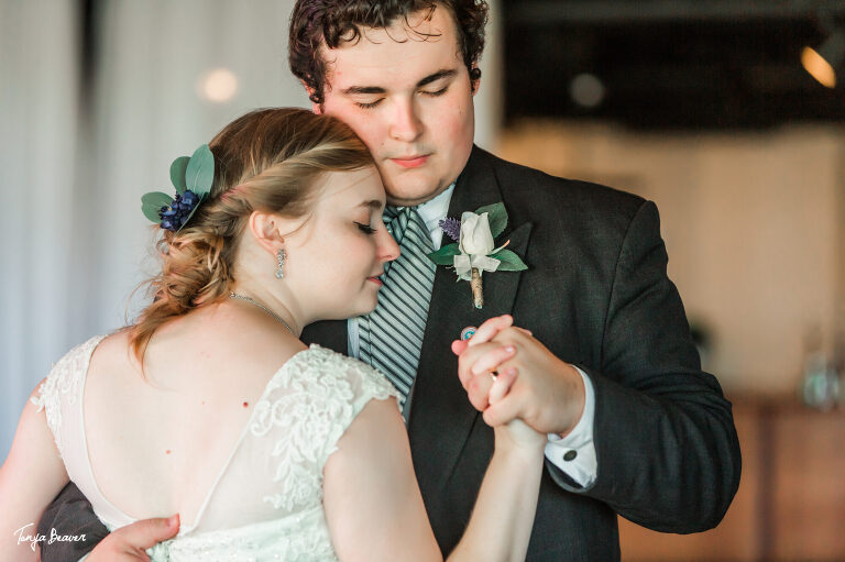 WHITE ROOM WEDDING PHOTOS;  ST AUGUSTINE WEDDING PHOTOS; WHITE ROOM WEDDING PHOTOGRAPHY;  ST AUGUSTINE WEDDING PHOTOGRAPHY; WHITE ROOM WEDDING PHOTOGRAPHER;  ST AUGUSTINE WEDDING PHOTOGRAPHER;  WHITE ROOM WEDDING PICTURES; ST AUGUSTINE WEDDING PICTURES; TONYA BEAVER PHOTOGRAPHY; 