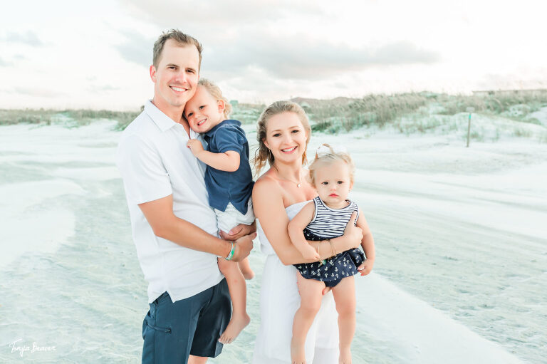 ANASTASIA ISLAND FAMILY PHOTOGRAPHY; ST. AUGUSTINE BEACH FAMILY PHOTOS;  EXTENDED FAMILY PHOTOS; TONYA BEAVER PHOTOGRAPHY; 