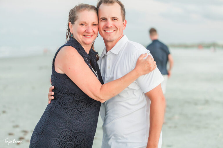 ANASTASIA ISLAND FAMILY PHOTOGRAPHY; ST. AUGUSTINE BEACH FAMILY PHOTOS;  EXTENDED FAMILY PHOTOS; TONYA BEAVER PHOTOGRAPHY; 