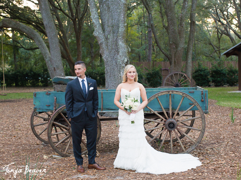 BOWING OAKS WEDDING PHOTOGRAPHER; JACKSONVILLE WEDDING PHOTOGRAPHER; BOWING OAKS WEDDING PHOTOGRAPHY; JACKSONVILLE WEDDING PHOTOGRAPHY; BOWING OAKS WEDDING PHOTOS; JACKSONVILLE WEDDING PHOTOS; BOWING OAKS WEDDING PICTURES;  JACKSONVILLE WEDDING PICTURES; TONYA BEAVER PHOTOGRAPHY; BOWING OAKS; Bowing Oaks Plantation; 