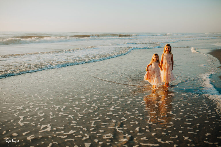 JACKSONVILLE FAMILY PHOTOGRAPHER; BEACH SUNRISE FAMILY PHOTOS; TONYA BEAVER PHOTOGRAPHY; BEACH FAMILY PHOTOS; COASTAL FAMILY PHOTOS;