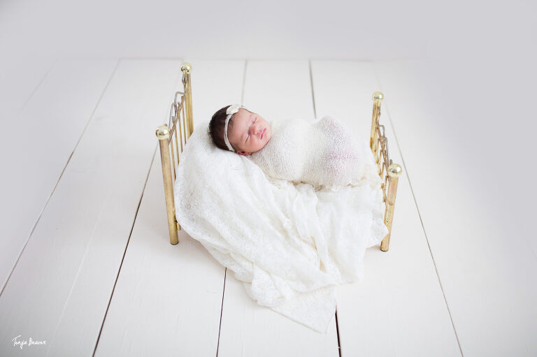 JACKSONVILLE NEWBORN PHOTOGRAPHER; JACKSONVILLE PHOTOGRAPHY STUDIO; JACKSONVILLE NEWBORN PHOTOGRAPHY; JACKSONVILLE NEWBORN PHOTOS; JACKSONVILLE NEWBORN PICTURES; TONYA BEAVER PHOTOGRAPHY; 