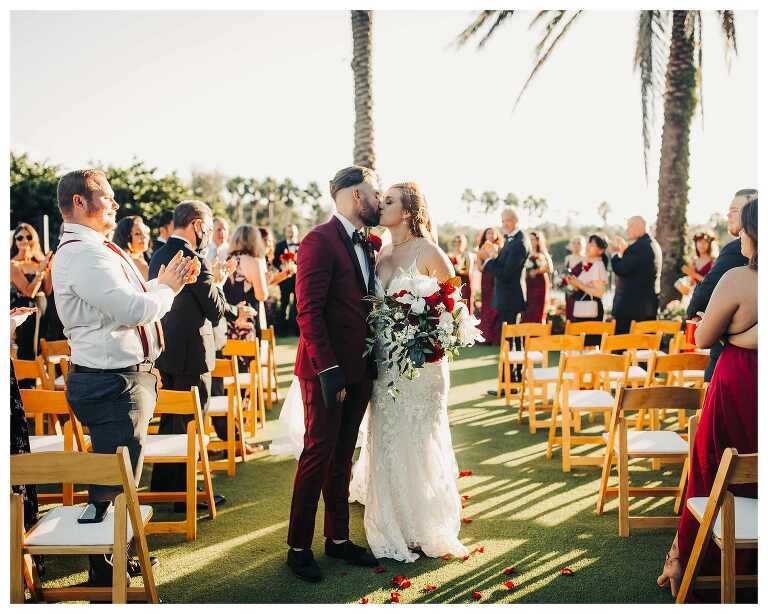 TPC CLUBHOUSE WEDDING PHOTOS; PONTE VEDRA WEDDING PHOTOS; TPC CLUBHOUSE WEDDING PICTURES; PONTE VEDRA WEDDING PICTURES; TPC CLUBHOUSE WEDDING PHOTOGRAPHY; PONTE VEDRA WEDDING PHOTOGRAPHY; TPC CLUBHOUSE WEDDING PHOTOGRAPHER; PONTE VEDRA WEDDING PHOTOGRAPHER;  TONYA BEAVER PHOTOGRAPHY; 