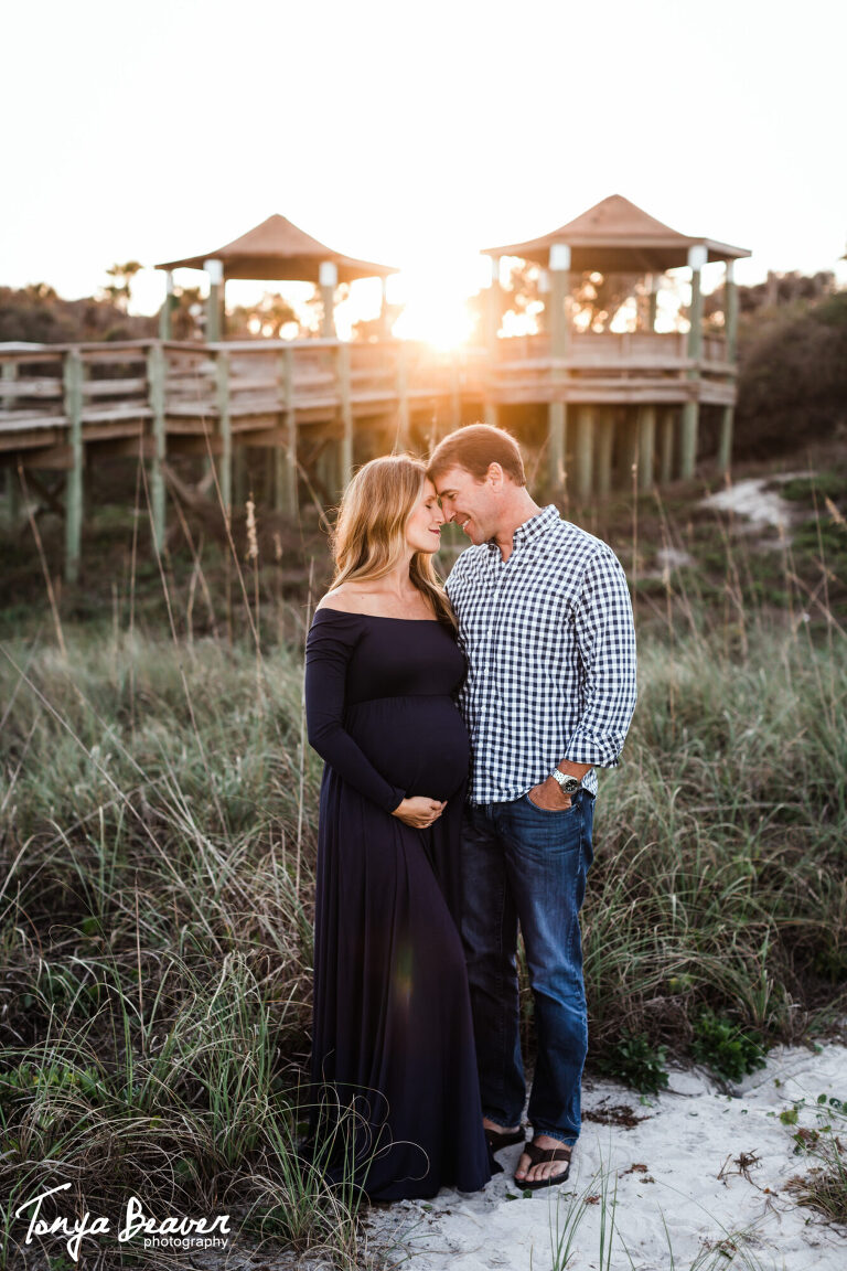 JACKSONVILLE FAMILY PHOTOGRAPHER; JACKSONVILLE MINI SESSION FAMILY PHOTOGRAPHY; BEACH FAMILY PHOTOS; COASTAL FAMILY PHOTOS; TONYA BEAVER PHOTOGRAPHY;  