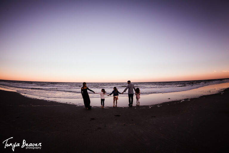 JACKSONVILLE FAMILY PHOTOGRAPHER; JACKSONVILLE MINI SESSION FAMILY PHOTOGRAPHY; BEACH FAMILY PHOTOS; COASTAL FAMILY PHOTOS; TONYA BEAVER PHOTOGRAPHY;  