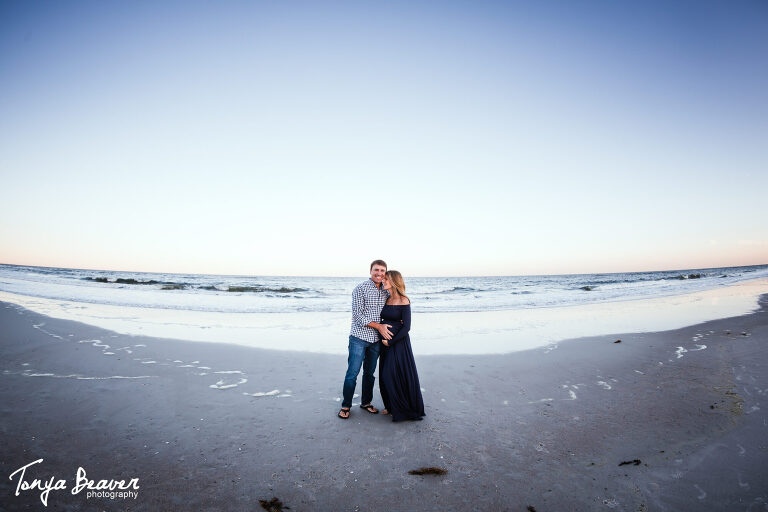 JACKSONVILLE FAMILY PHOTOGRAPHER; JACKSONVILLE MINI SESSION FAMILY PHOTOGRAPHY; BEACH FAMILY PHOTOS; COASTAL FAMILY PHOTOS; TONYA BEAVER PHOTOGRAPHY;  