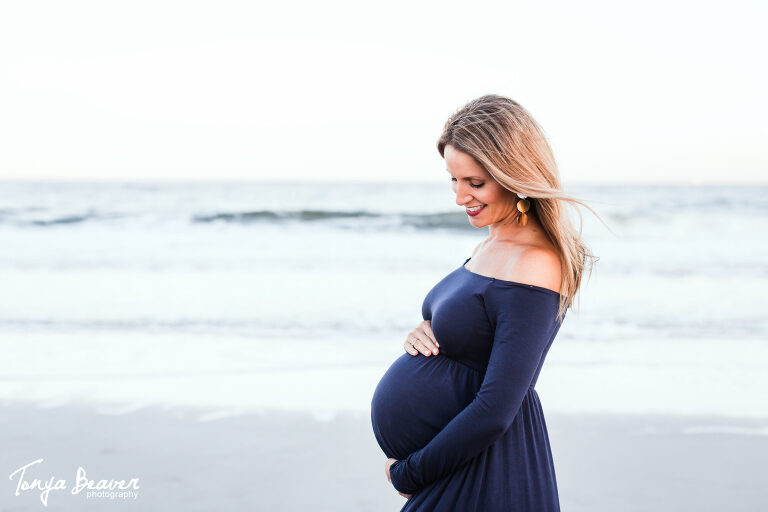 JACKSONVILLE FAMILY PHOTOGRAPHER; JACKSONVILLE MINI SESSION FAMILY PHOTOGRAPHY; BEACH FAMILY PHOTOS; COASTAL FAMILY PHOTOS; TONYA BEAVER PHOTOGRAPHY;  