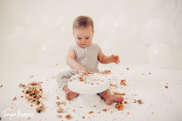 JACKSONVILLE BABY PHOTOGRAPHER; JACKSONVILLE CHRISTMAS CAKE SMASH PHOTOGRAPHY; TONYA BEAVER PHOTOGRAPHY; JACKSONVILLE CAKE SMASH PHOTOGRAPHY; JACKSONVILLE FIRST BIRTHDAY PHOTOGRAPHER; JACKSONVILLE FIRST BIRTHDAY PHOTOGRAPHY; JACKSONVILLE FIRST BIRTHDAY PHOTOS; JACKSONVILLE FIRST BIRTHDAY PICTURES; FIRST BIRTHDAY PHOTOS; JACKSONVILLE CHRISTMAS PHOTOGRAPHY; JACKSONVILLE CHRISTMAS PHOTOS; JACKSONVILLE CHRISTMAS PICTURES; JACKSONVILLE CHRISTMAS PHOTOGRAPHER; 