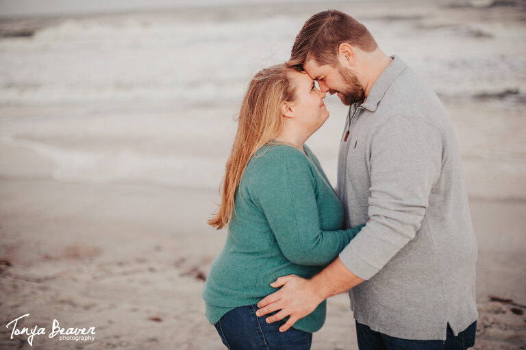 JACKSONVILLE ENGAGEMENT  PHOTOS BY TONYA BEAVER PHOTOGRAPHY ;  JACKSONVILLE BEACH ENGAGEMENT PHOTOS BY TONYA BEAVER PHOTOGRAPHY ; HANNA PARK ENGAGEMENT PHOTOS BY TONYA BEAVER PHOTOGRAPHY ; KATHRYN ABBEY HANNA PARK ENGAGEMENT PHOTOS BY TONYA BEAVER PHOTOGRAPHY ;  