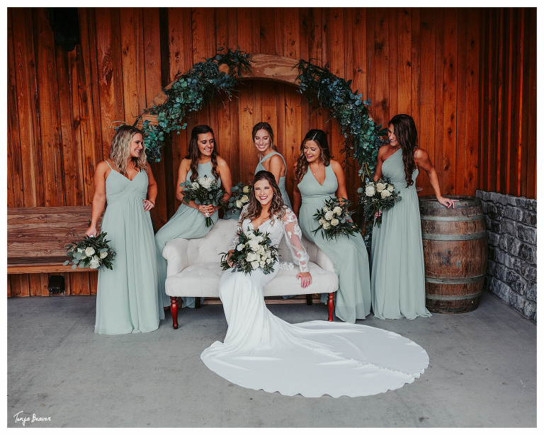 THE BARN AT COTTONWOOD RANCH WEDDING PHOTOS; JACKSONVILLE WEDDING PHOTOS; THE BARN AT COTTONWOOD RANCH WEDDING PICTURES; JACKSONVILLE WEDDING PICTURES; THE BARN AT COTTONWOOD RANCH WEDDING PHOTOGRAPHER; JACKSONVILLE WEDDING PHOTOGRAPHER; THE BARN AT COTTONWOOD RANCH WEDDING PHOTOGRAPHY; JACKSONVILLE WEDDING PHOTOGRAPHY; TONYA BEAVER PHOTOGRAPHY; The Barn at Cottonwood Ranch; CALLAHAN WEDDING PHOTOS; CALLAHAN WEDDING PICTURES; CALLAHAN WEDDING PHOTOGRAPHER; CALLAHAN WEDDING PHOTOGRAPHY;  