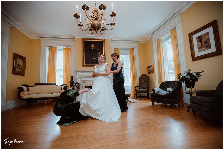 MARKLAND HOUSE WEDDING PHOTOGRAPHY BY TONYA BEAVER PHOTOGRAPHY