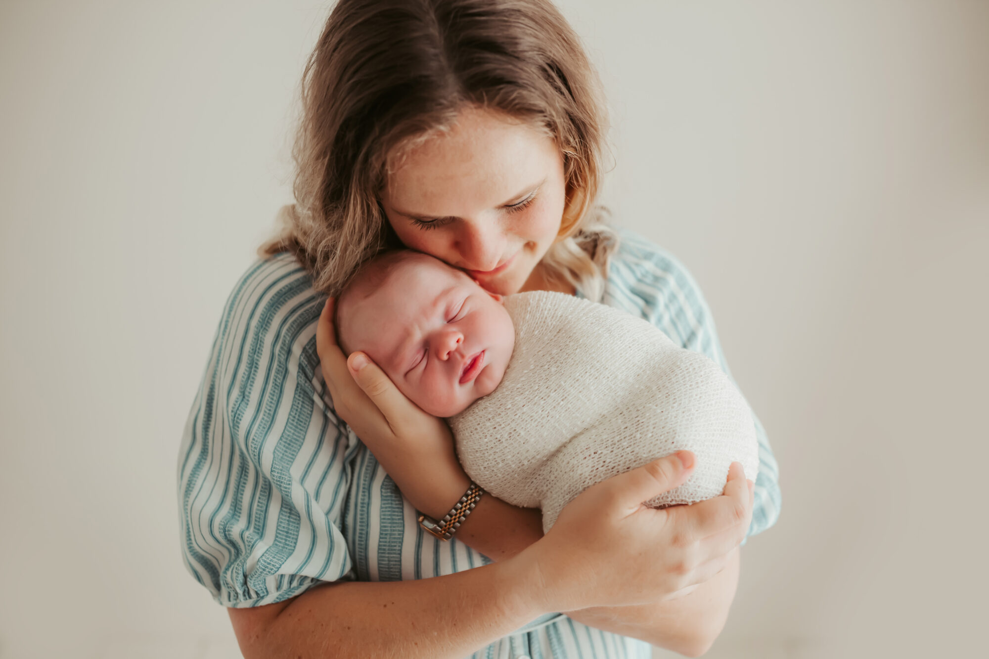 Jacksonville Newborn Photography; Jacksonville Newborn Photos; Jacksonville Newborn Pictures; Jacksonville Newborn Photographer;  Jacksonville Lifestyle Newborn Photography; Jacksonville Lifestyle Newborn Pictures; Jacksonville Lifestyle Newborn Photographer; Jacksonville LIFESTYLE NEWBORN PHOTOS; newborn baby photography; Newborn photos; newborn Photoshoot; baby photography; baby photos; Tonya Beaver Photography; photographer jacksonville fl; jacksonville photographers;