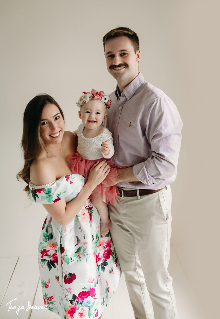 JACKSONVILLE CAKE SMASH PHOTOGRAPHER BY TONYA BEAVER PHOTOGRAPHY