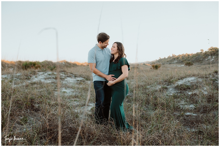 ATLANTIC BEACH MATERNITY PHOTOGRAPHER BY TONYA BEAVER PHOTOGRAPHY
