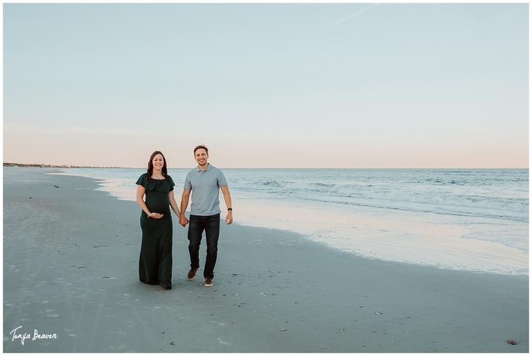 ATLANTIC BEACH MATERNITY PHOTOGRAPHER BY TONYA BEAVER PHOTOGRAPHY