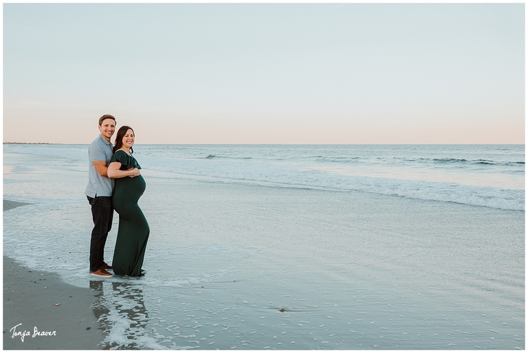 ATLANTIC BEACH MATERNITY PHOTOGRAPHER BY TONYA BEAVER PHOTOGRAPHY