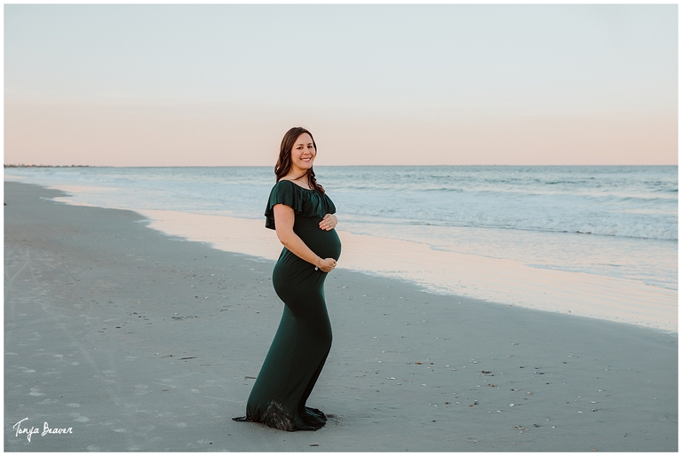ATLANTIC BEACH MATERNITY PHOTOGRAPHER BY TONYA BEAVER PHOTOGRAPHY