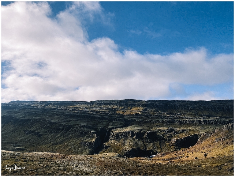 Grjótagjá; Námafjall Hverir Viewpoint; Krafla Lava Fields; Stuðlagil Canyon; Hengifoss; Breiðamerkursandur, Fjallsjökull; Múlagljúfur Canyon; Grófarlækjarfoss; Svínafellsjökull Glacier; Haoldukvisl glacier; Fjaðrárgljúfur; Fjaðrárgljúfur Canyon; Travel Photographer; Travel Photography; Travel Photos; Travel Pictures; Iceland Travel Photographer; Iceland Travel Photography; Iceland Travel Photos; Iceland Travel Pictures;