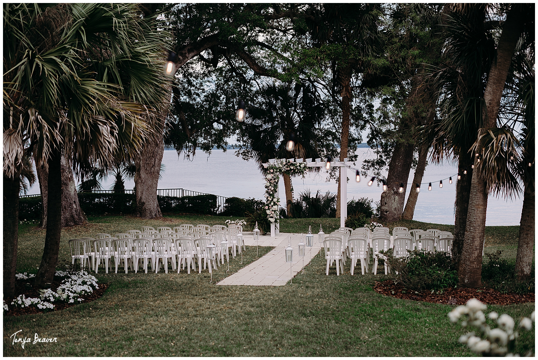 Winterbourne Inn; Winterbourne Inn on the St. Johns River; Winterbourne Inn Weddings; Winterbourne Inn Wedding Pictures; Winterbourne Inn Wedding Photos; Winterbourne Inn Wedding Photographer; Winterbourne Inn Wedding Photography; St. Johns River; St. Johns River Weddings; St. Johns River Wedding Photos; Orange Park Weddings; Orange Park Wedding Photographer; JACKSONVILLE WEDDINGS; JACKSONVILLE WEDDING PHOTOS; JACKSONVILLE WEDDING PICTURES; JACKSONVILLE WEDDING PHOTOGRAPHER; JACKSONVILLE WEDDING PHOTOGRAPHY; JACKSONVILLE WEDDINGS; TONYA BEAVER PHOTOGRAPHY; jacksonville photographers; photographer jacksonville fl;