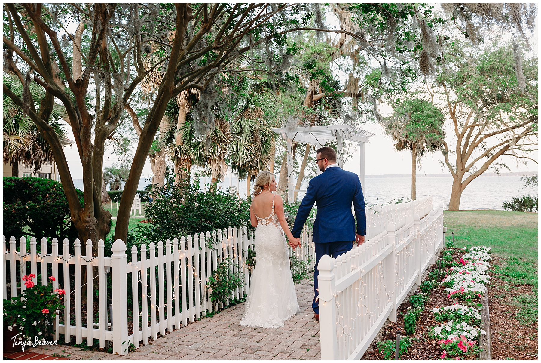 Winterbourne Inn; Winterbourne Inn on the St. Johns River; Winterbourne Inn Weddings; Winterbourne Inn Wedding Pictures; Winterbourne Inn Wedding Photos; Winterbourne Inn Wedding Photographer; Winterbourne Inn Wedding Photography; St. Johns River; St. Johns River Weddings; St. Johns River Wedding Photos; Orange Park Weddings; Orange Park Wedding Photographer; JACKSONVILLE WEDDINGS; JACKSONVILLE WEDDING PHOTOS; JACKSONVILLE WEDDING PICTURES; JACKSONVILLE WEDDING PHOTOGRAPHER; JACKSONVILLE WEDDING PHOTOGRAPHY; JACKSONVILLE WEDDINGS; TONYA BEAVER PHOTOGRAPHY; jacksonville photographers; photographer jacksonville fl;