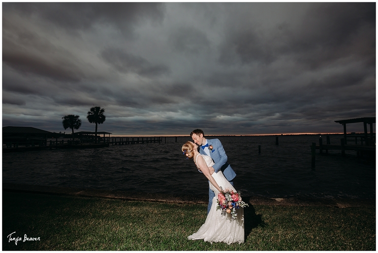 SAN MARCO BACKYARD WEDDING PHOTOGRAPHY BY TONYA BEAVER PHOTOGRAPHY