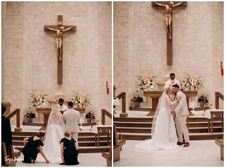 Saint Paul's Catholic Church Wedding Photographer; Saint Paul's Catholic Church Wedding Photography; Saint Paul's Catholic Church Wedding Photos; Saint Paul's Catholic Church Wedding Pictures; Saint Paul's Catholic Church Weddings; Tonya Beaver Photography; st. paul's Wedding Photos; st. paul's Wedding Photography; st. paul's Wedding Pictures; st. paul's Wedding Photographer; JACKSONVILLE WEDDINGS; JACKSONVILLE WEDDING PHOTOS; JACKSONVILLE WEDDING PICTURES; JACKSONVILLE WEDDING PHOTOGRAPHER; JACKSONVILLE WEDDING PHOTOGRAPHY; JACKSONVILLE FLORIDA WEDDINGS; NORTH FLORIDA WEDDINGS; TONYA BEAVER PHOTOGRAPHY; jacksonville photographers; photographer jacksonville fl; 