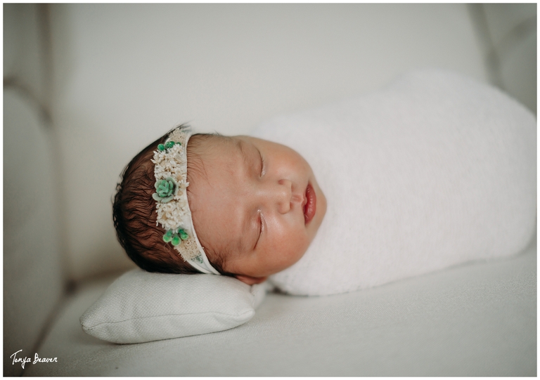 Jacksonville Lifestyle Newborn Photography; Jacksonville Lifestyle Newborn Photos; Jacksonville Lifestyle Newborn Pictures; Jacksonville Lifestyle Newborn Photographer; Lifestyle Newborn Photography; LIFESTYLE NEWBORN PHOTOS; Lifestyle Newborn Photographer; Lifestyle Newborn Pictures; photographer Jacksonville fl; Jacksonville photographers; newborn baby photography; Newborn photos; newborn Photoshoot; baby photography; baby photos; Tonya Beaver Photography;  neutral newborn photos; neutral newborn pictures; neutral newborn photography; neutral newborn photographer;