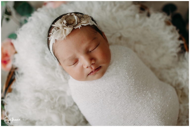 Jacksonville Lifestyle Newborn Photography; Jacksonville Lifestyle Newborn Photos; Jacksonville Lifestyle Newborn Pictures; Jacksonville Lifestyle Newborn Photographer; Lifestyle Newborn Photography; LIFESTYLE NEWBORN PHOTOS; Lifestyle Newborn Photographer; Lifestyle Newborn Pictures; photographer Jacksonville fl; Jacksonville photographers; newborn baby photography; Newborn photos; newborn Photoshoot; baby photography; baby photos; Tonya Beaver Photography;  neutral newborn photos; neutral newborn pictures; neutral newborn photography; neutral newborn photographer; ROSES AND NEWBORN; PINK NEWBORN; PLANTS AND NEWBORN;