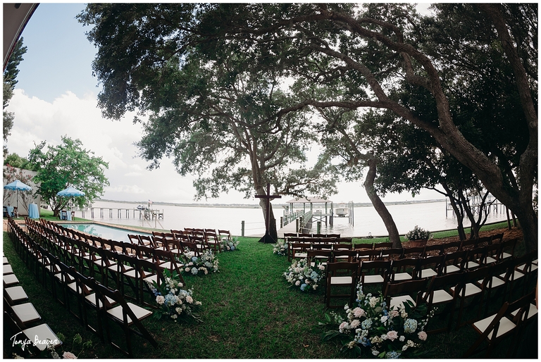 JACKSONVILLE WEDDINGS; JACKSONVILLE WEDDING PHOTOS; JACKSONVILLE WEDDING PICTURES; JACKSONVILLE WEDDING PHOTOGRAPHER; JACKSONVILLE WEDDING PHOTOGRAPHY; JACKSONVILLE FLORIDA WEDDINGS; NORTH FLORIDA WEDDINGS; TONYA BEAVER PHOTOGRAPHY; jacksonville photographers; photographer jacksonville fl;