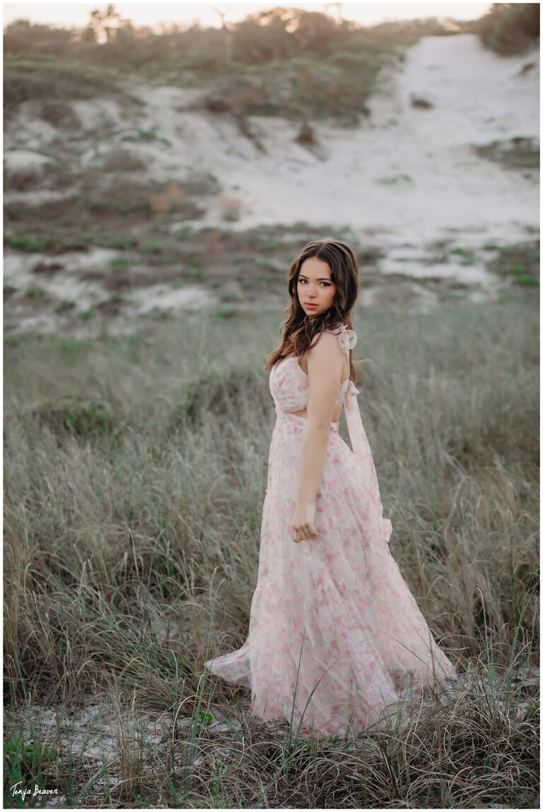 JACKSONVILLE SENIOR PORTRAITS BY TONYA BEAVER PHOTOGRAPHY